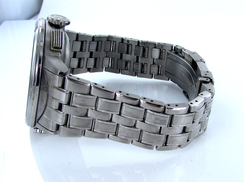 Citizen Eco Drive Watch E650 Manual Dexterity Trackervirginia